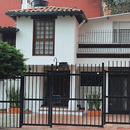 Casa Prada Bed & Breakfast Bogotá Eksteriør billede