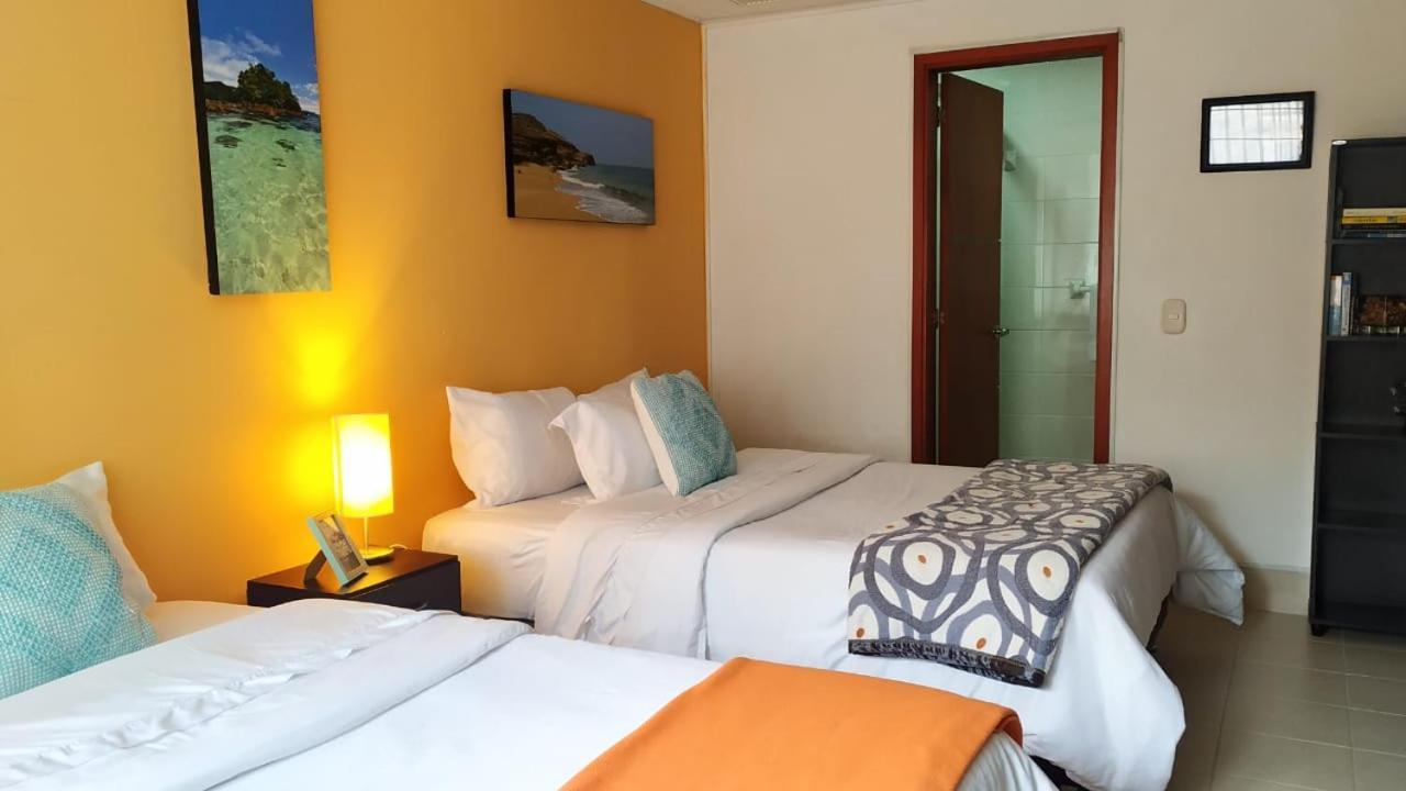 Casa Prada Bed & Breakfast Bogotá Eksteriør billede