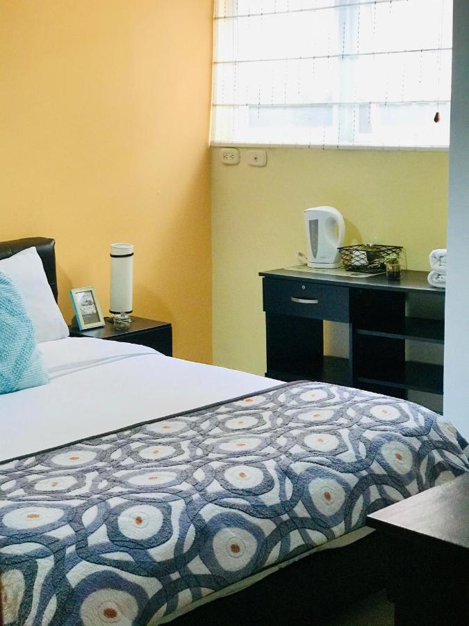 Casa Prada Bed & Breakfast Bogotá Eksteriør billede