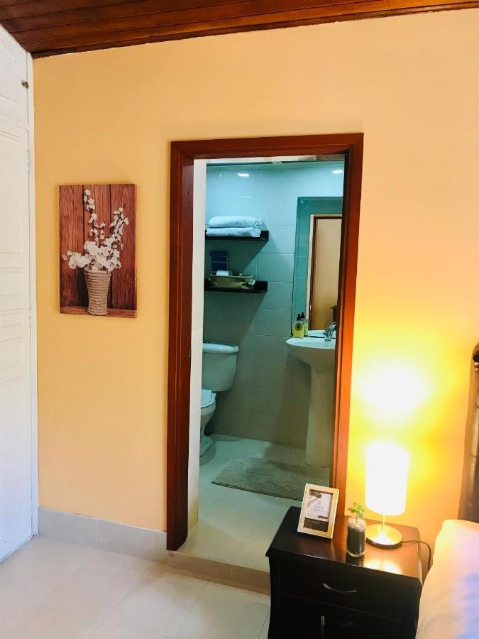 Casa Prada Bed & Breakfast Bogotá Eksteriør billede