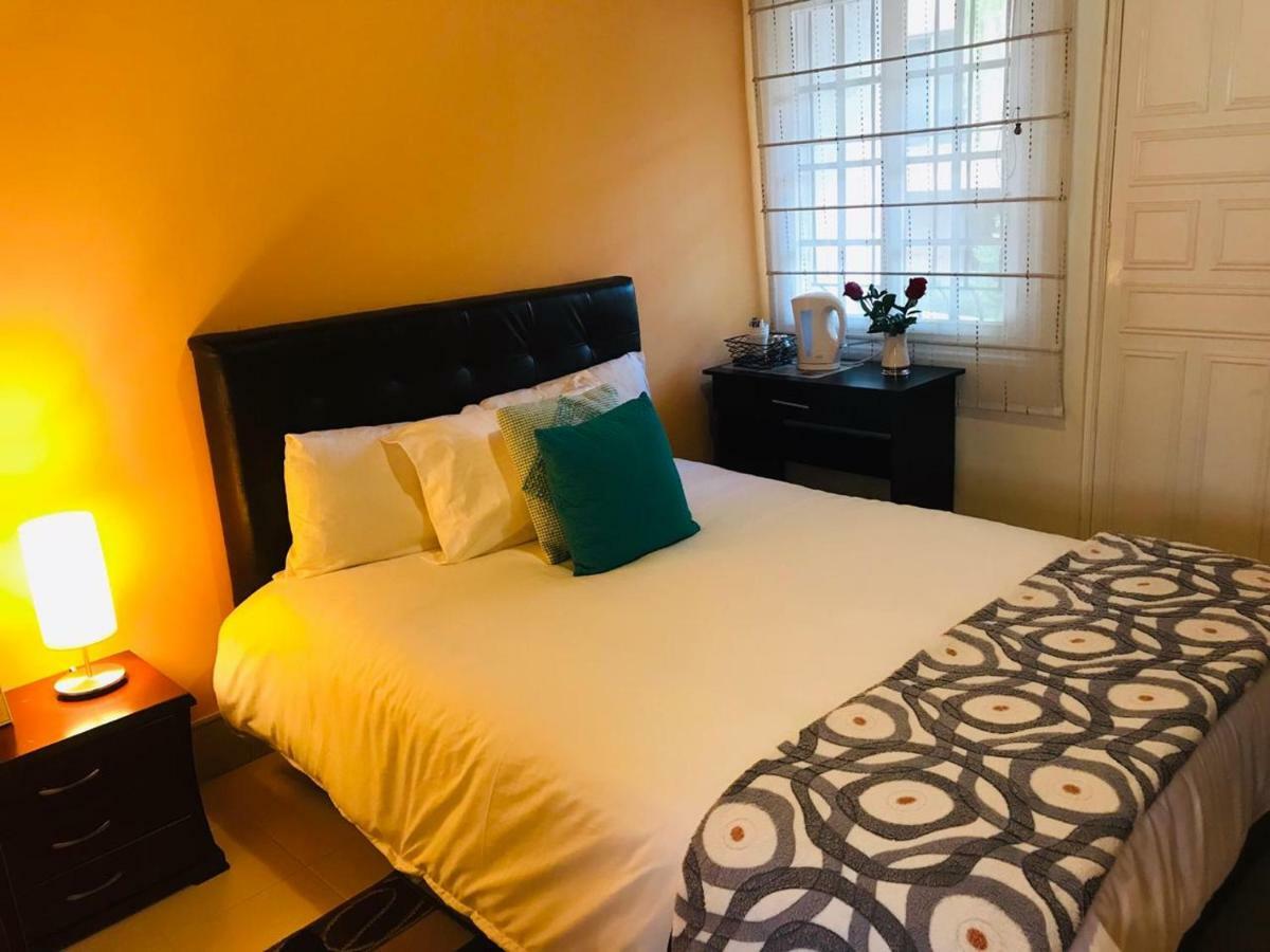 Casa Prada Bed & Breakfast Bogotá Eksteriør billede